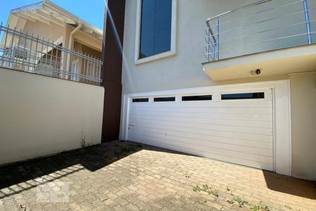 Casa para alugar com 220m², 3 quartos e 2 vagasGaragem