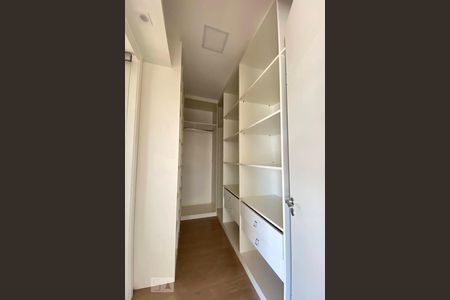 Closet da Suíte  de casa para alugar com 3 quartos, 220m² em São José, São Leopoldo