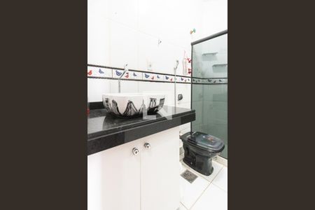 Apartamento à venda com 78m², 3 quartos e sem vagaBanheiro