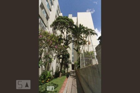 Apartamento para alugar com 50m², 2 quartos e 1 vagaFachada