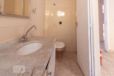 Casa à venda com 350m², 7 quartos e 4 vagas Casa à venda com 350m², 7 quartos e 4 vagasBanheiro da Suíte 3