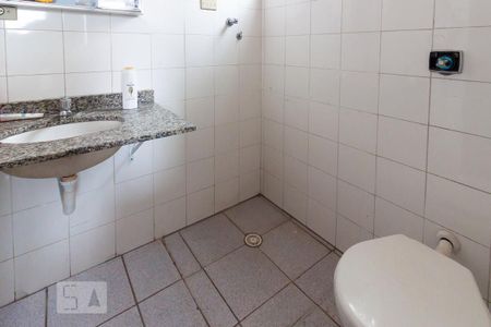 Casa à venda com 350m², 7 quartos e 4 vagas Casa à venda com 350m², 7 quartos e 4 vagasBanheiro da Suíte 6