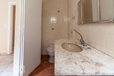 Casa à venda com 350m², 7 quartos e 4 vagas Casa à venda com 350m², 7 quartos e 4 vagasBanheiro da Suíte 4