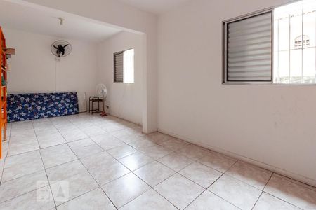 Casa à venda com 350m², 7 quartos e 4 vagas Casa à venda com 350m², 7 quartos e 4 vagasQuarto