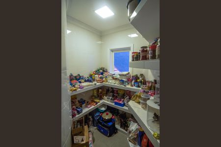 Casa à venda com 400m², 4 quartos e 8 vagasDIspensa