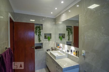 Casa à venda com 400m², 4 quartos e 8 vagasBanheiro Social