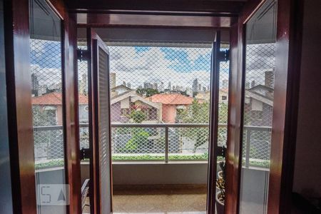Casa à venda com 400m², 4 quartos e 8 vagasSuíte 3