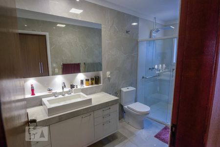 Casa à venda com 400m², 4 quartos e 8 vagasSuíte 3