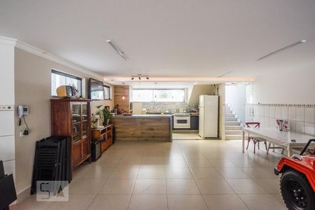 Casa à venda com 400m², 4 quartos e 8 vagasGaragem