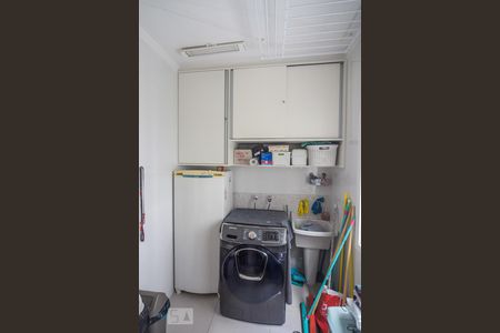 Casa à venda com 400m², 4 quartos e 8 vagasÁrea de Serviço