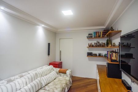 Casa à venda com 400m², 4 quartos e 8 vagasSala de TV