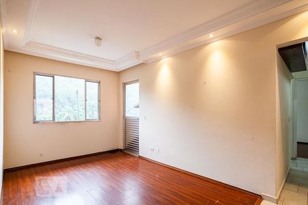 Sala de apartamento para alugar com 3 quartos, 70m² em Vila João Ramalho, Santo André