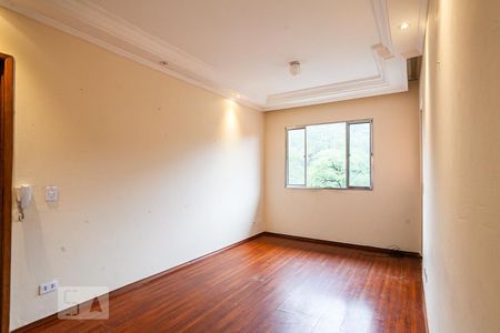 Sala de apartamento para alugar com 3 quartos, 70m² em Vila João Ramalho, Santo André