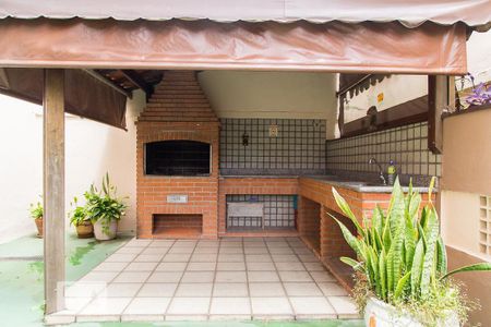 Apartamento à venda com 50m², 2 quartos e 1 vagaChurrasqueira