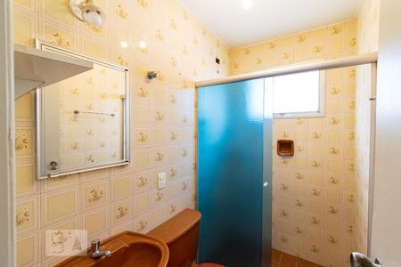 Banheiro social de apartamento à venda com 2 quartos, 50m² em Vila Santa Catarina, São Paulo