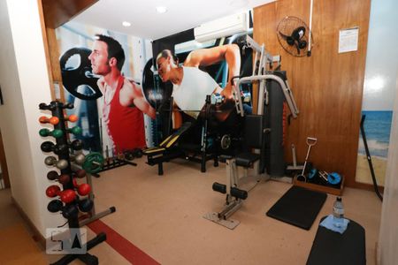 Área comum - Academia de apartamento para alugar com 2 quartos, 70m² em Vila Ipiranga, Porto Alegre