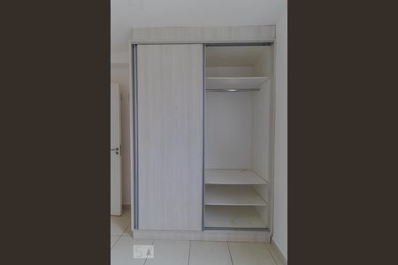 Apartamento à venda com 50m², 2 quartos e 1 vagaQuarto 01 - Armário