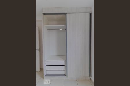 Apartamento à venda com 50m², 2 quartos e 1 vagaQuarto 01 - Armário