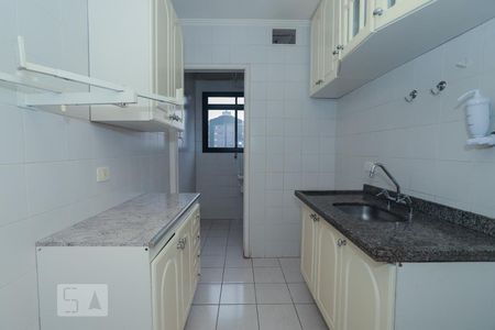 Apartamento para alugar com 58m², 2 quartos e 2 vagas Apartamento para alugar com 58m², 2 quartos e 2 vagasCozinha