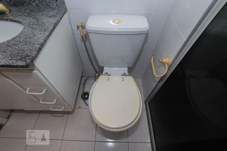 Apartamento para alugar com 58m², 2 quartos e 2 vagas Apartamento para alugar com 58m², 2 quartos e 2 vagasBanheiro