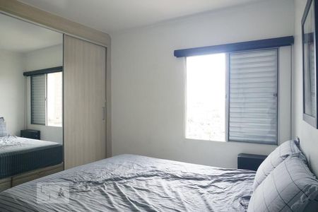 Quarto 1 de apartamento à venda com 2 quartos, 50m² em Vila Marieta, São Paulo