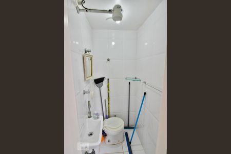 Apartamento para alugar com 142m², 3 quartos e 1 vagaBanheiro de Serviço