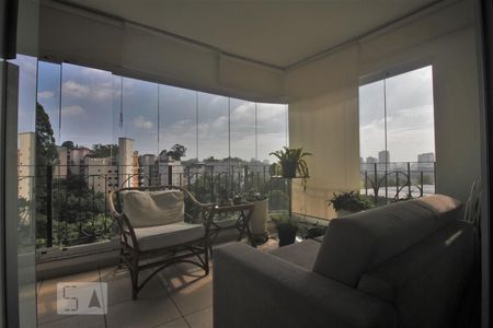 Varanda de apartamento à venda com 3 quartos, 117m² em Paraíso do Morumbi, São Paulo