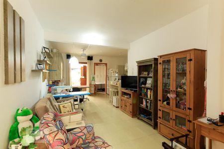 Sala de casa à venda com 2 quartos, 65m² em Aberta dos Morros, Porto Alegre
