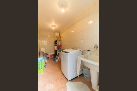 Casa para alugar com 320m², 5 quartos e 3 vagasLavanderia 