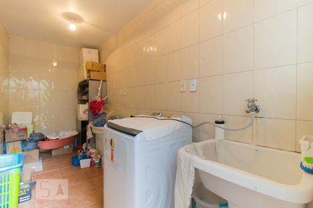 Casa para alugar com 320m², 5 quartos e 3 vagasLavanderia 