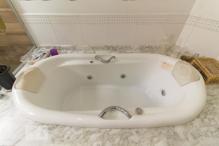 Casa para alugar com 320m², 5 quartos e 3 vagasBanheiro da Suíte 1