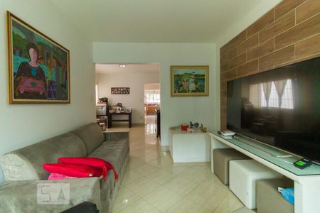 Sala de Casa com 5 quartos, 280m² Vila Mariana