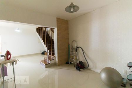 Casa para alugar com 320m², 5 quartos e 3 vagasSalão 