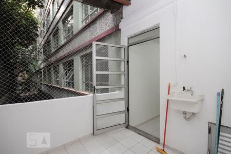 Apartamento para alugar com 28m², 1 quarto e sem vagaÁrea de Serviço