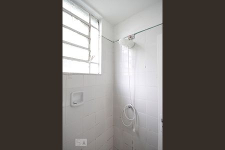 Banheiro de kitnet/studio para alugar com 1 quarto, 29m² em Bela Vista, São Paulo