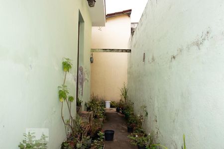 Casa à venda com 250m², 4 quartos e 1 vagaCorredor Lateral Direito