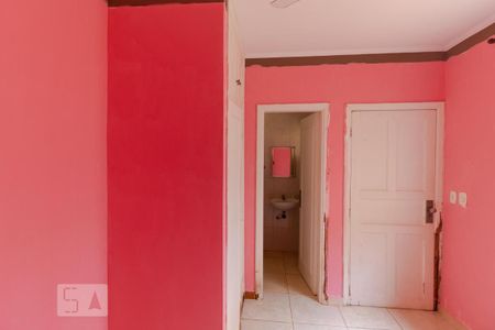 Casa à venda com 230m², 5 quartos e 4 vagasQuarto de Serviço