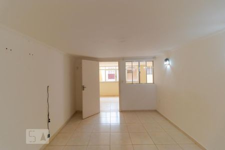 Casa à venda com 230m², 5 quartos e 4 vagasSuíte 02