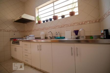 Casa à venda com 230m², 5 quartos e 4 vagasCozinha