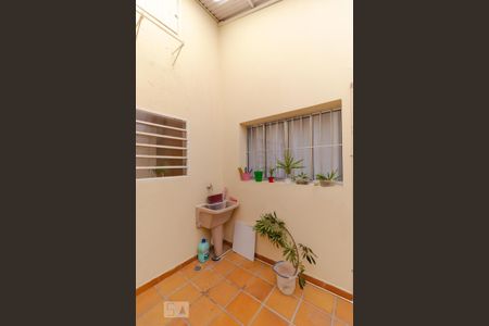 Casa à venda com 230m², 5 quartos e 4 vagasÁrea de Serviço Externa