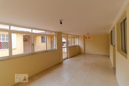 Casa à venda com 230m², 5 quartos e 4 vagasVaranda do Quarto 03 e Suíte 02