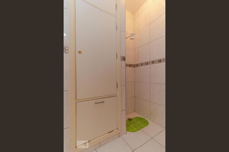 Casa à venda com 230m², 5 quartos e 4 vagasBanheiro