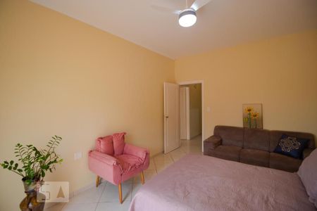 Casa à venda com 230m², 5 quartos e 4 vagasQuarto 02