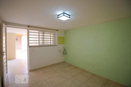 Casa à venda com 230m², 5 quartos e 4 vagasQuarto 03