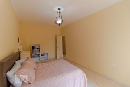 Casa à venda com 230m², 5 quartos e 4 vagasSuíte 01