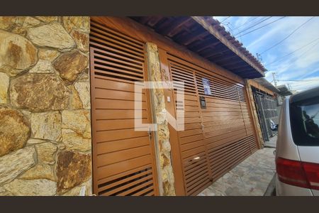 Casa para alugar com 140m², 2 quartos e sem vagaFachada 