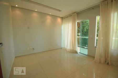 Quarto de apartamento para alugar com 1 quarto, 56m² em Guará I, Brasília