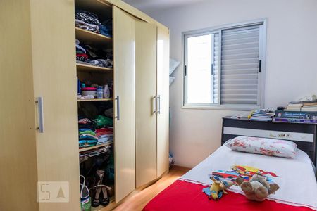 Quarto 2 de apartamento para alugar com 2 quartos, 48m² em Parque Novo Mundo, São Paulo