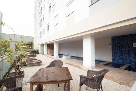 Área comum - Piscina de apartamento para alugar com 2 quartos, 46m² em Jardim Boa Vista (zona Oeste), Osasco