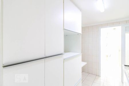 Apartamento à venda com 115m², 3 quartos e 2 vagas Apartamento à venda com 115m², 3 quartos e 2 vagasCozinha